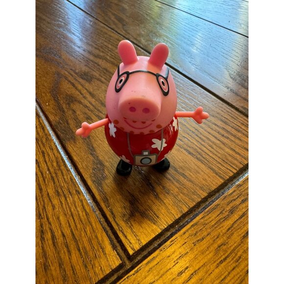 Jazwares Lot of 4 Figures and Peppa Pig Deluxe Family 6 inches Red Car - Picture 8 of 10